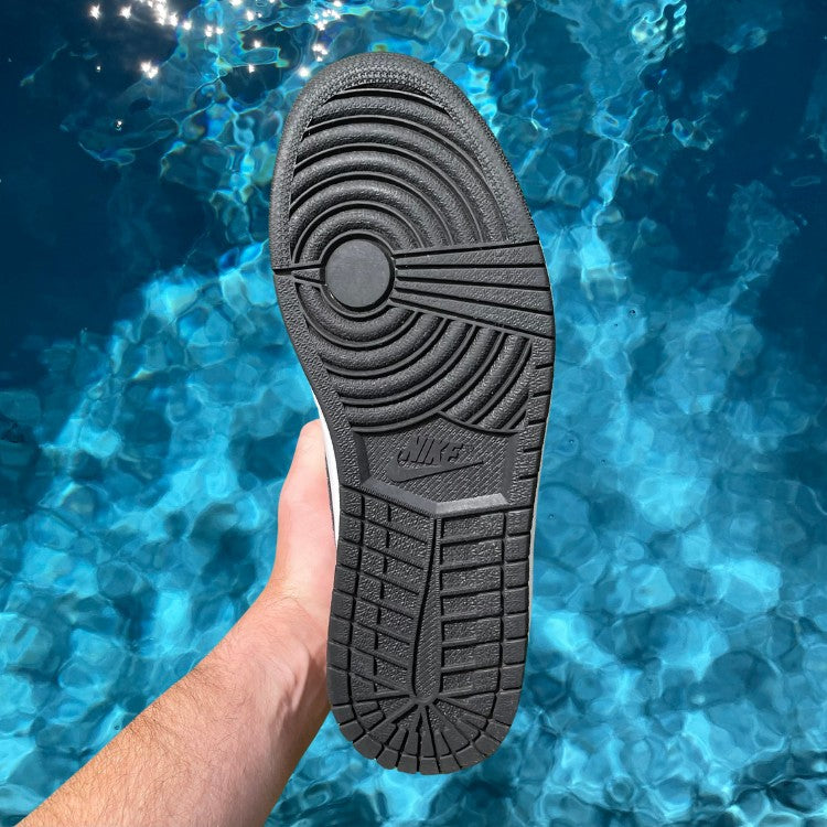 Jordan 1 High 'Light Smoke Grey' (Used)