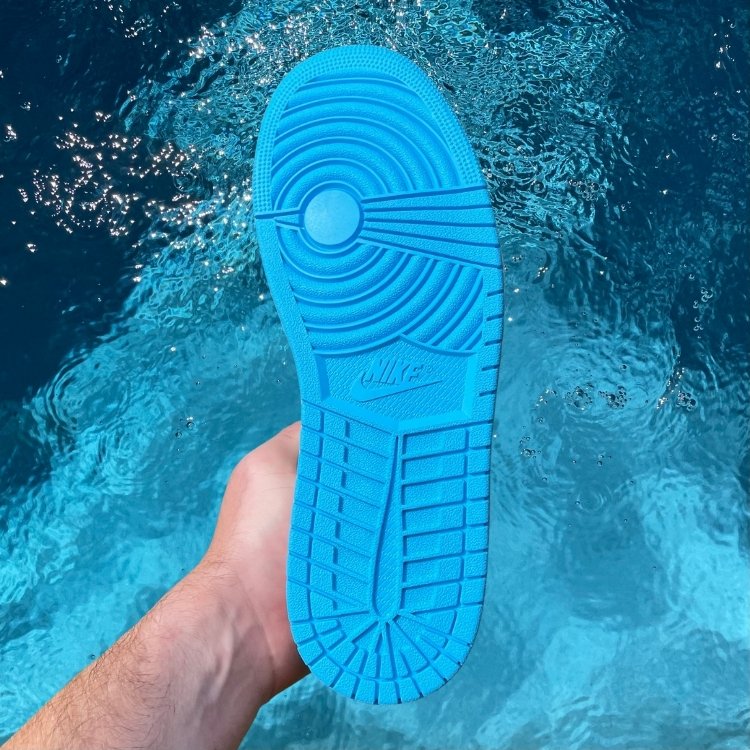 Jordan 1 Low OG 'UNC'