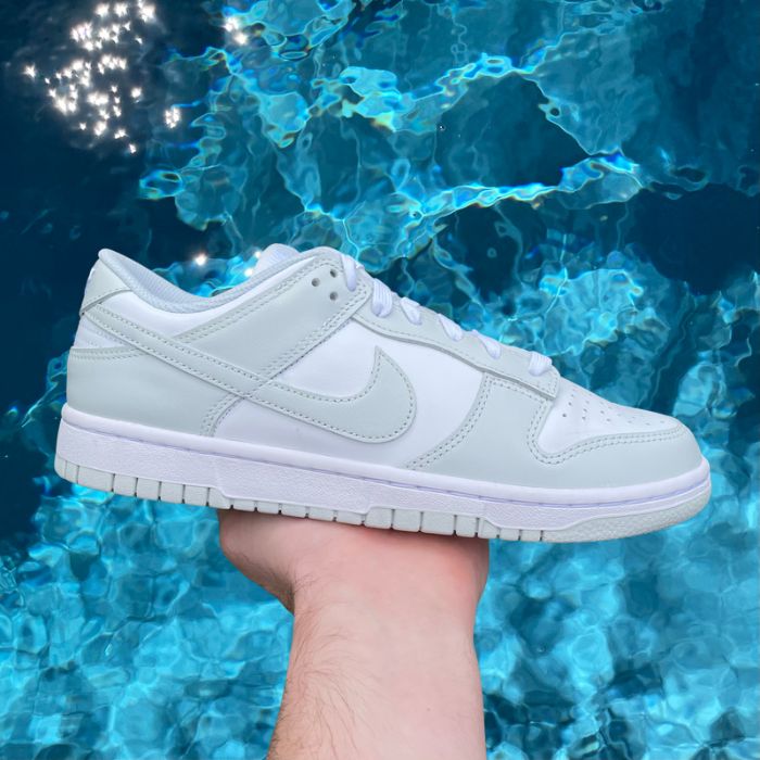 NIKE DUNK LOW PHOTON DUST