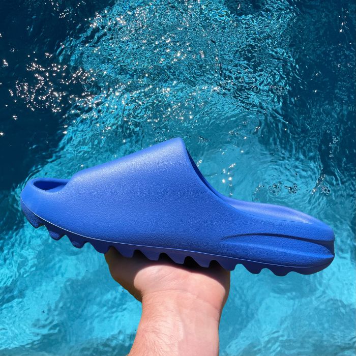 Yeezy Slide 'Azure'