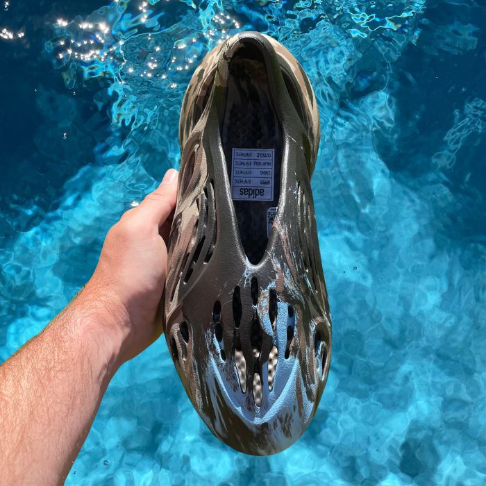 Yeezy Foam Runner 'MX Cinder'