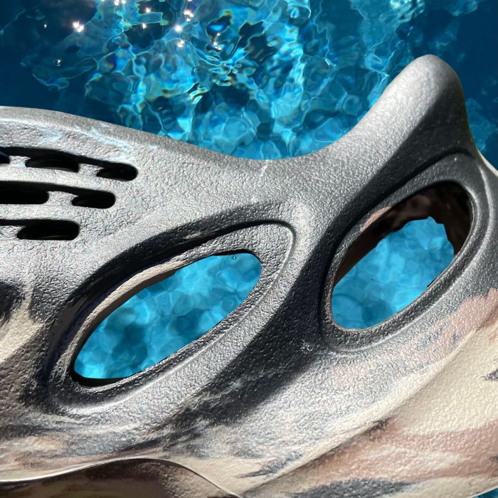 Yeezy Foam Runner 'MX Cinder'