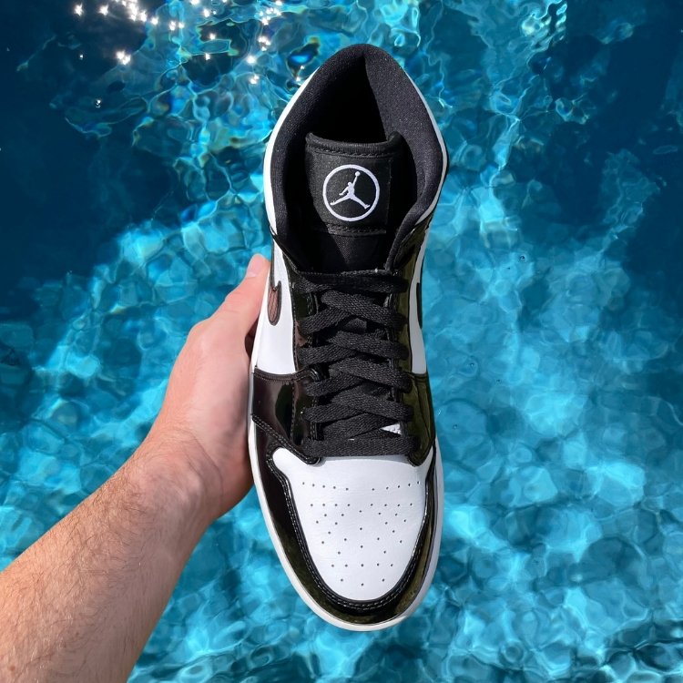 Jordan 1 Mid 'Carbon Fibre' (Used)