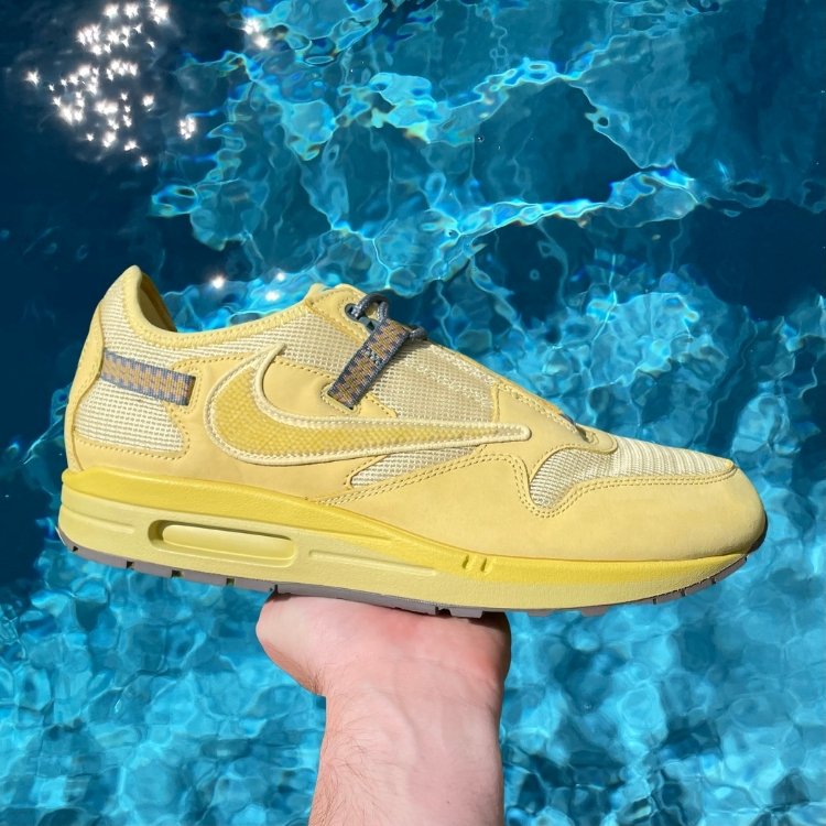 Nike Air Max 1 Travis Scott 'Cactus Jack Saturn Gold' (Used)
