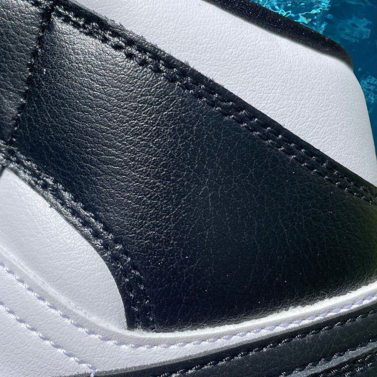 Jordan 1 Mid 'Panda' (W)