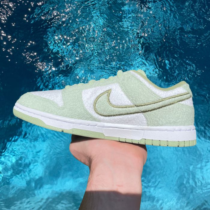 Nike Dunk Low 'Fleece Green' (W)