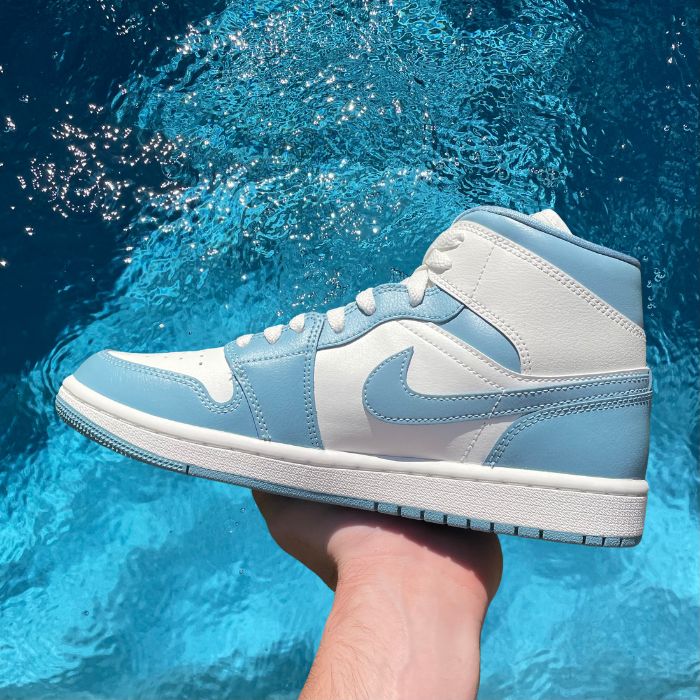 Jordan 1 Mid 'UNC' (W)