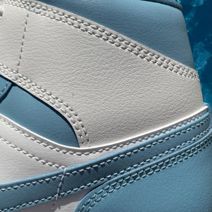 Jordan 1 Mid 'UNC' (W)