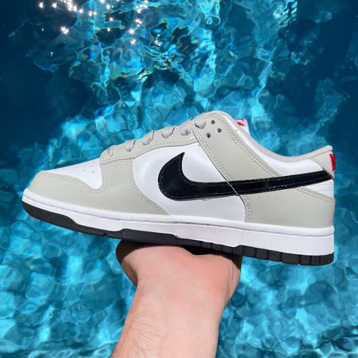 NIke Dunk Low 'Grey Black Red' (W)