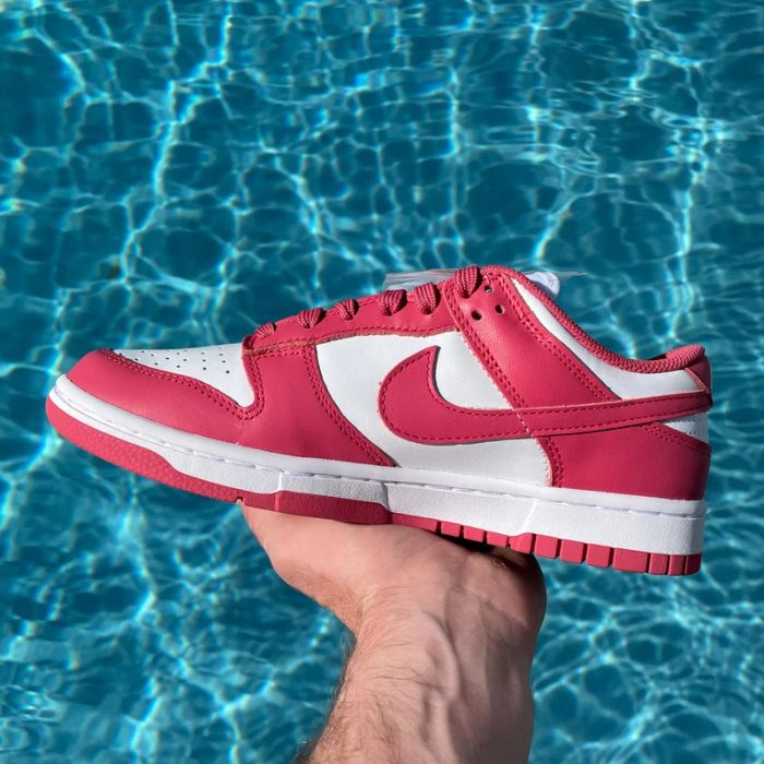 Nike Dunk Low 'Archeo Pink' (W)