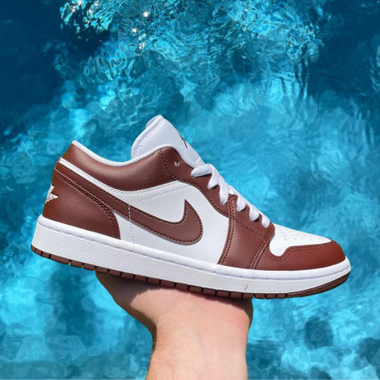 Jordan 1 Low 'Chocolate' (W)