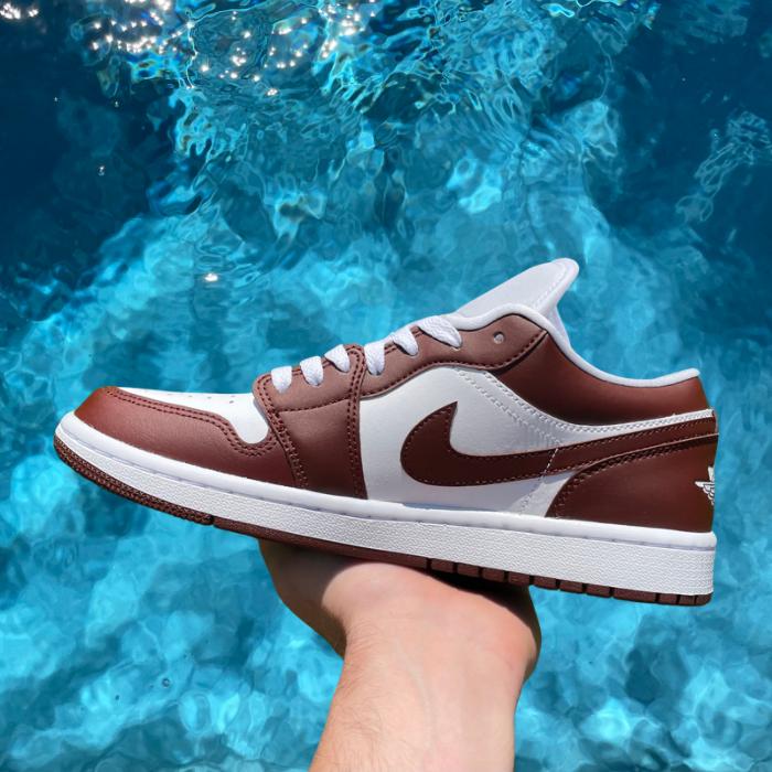 Jordan 1 Low 'Chocolate' (W)