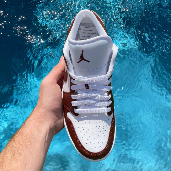 Jordan 1 Low 'Chocolate' (W)