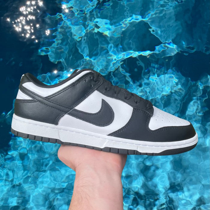 Nike Dunk Low 'Panda'