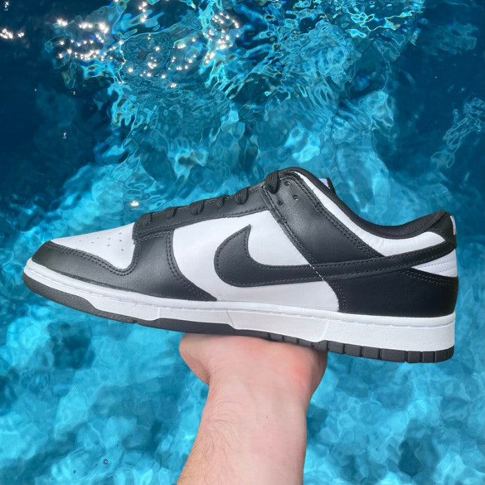 Nike Dunk Low 'Panda'