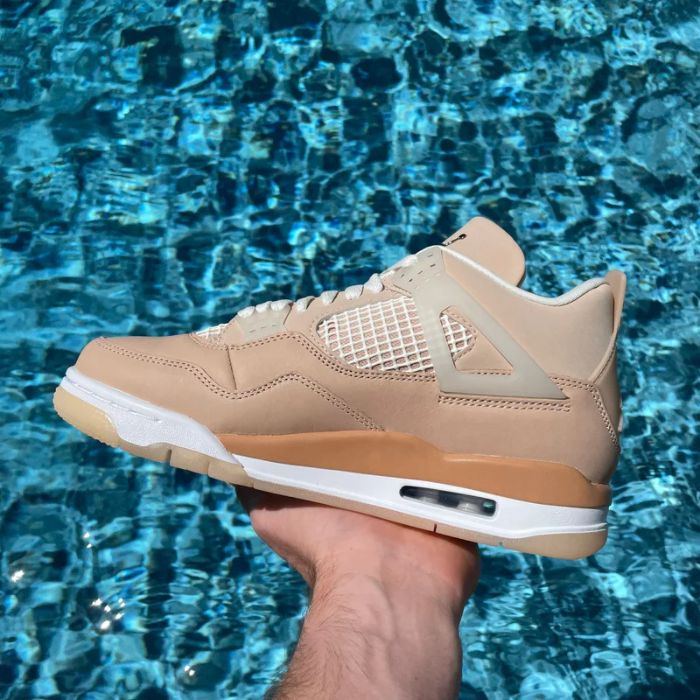 Jordan 4 Retro 'Shimmer' (W)