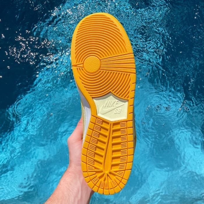 Nike SB Dunk High 'Pineapple'