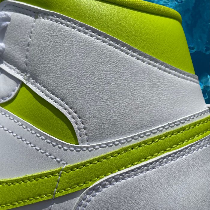 Jordan 1 Mid 'White Lime' (W)