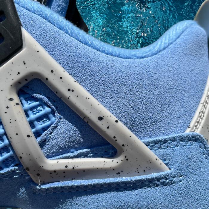 Jordan 4 Retro 'University Blue' (GS)