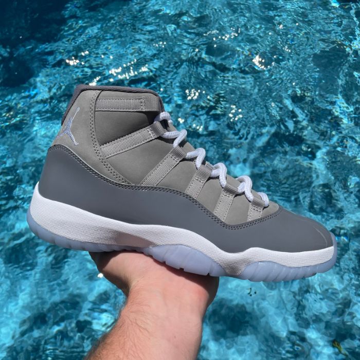Jordan 11 Retro 'Cool Grey'
